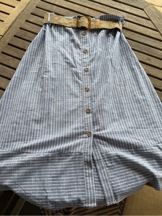 Blu Pepper Dresses & Skirts - Blu Pepper Blue and White Striped A-Line Button-Front Skirt with Tan Belt